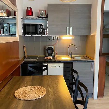 Family Studio Near The Beach